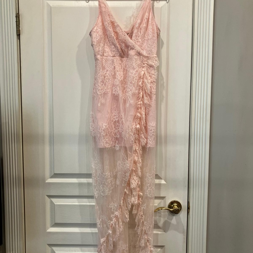 Forever 21 Pink Lace Dress